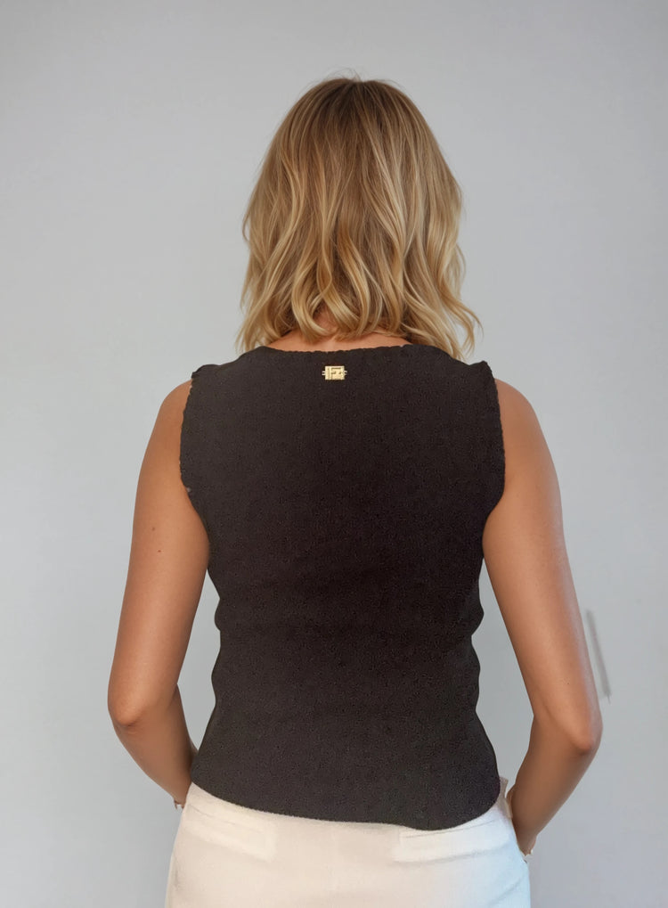 Sleeveless Knit Top with Square Neckline – Black