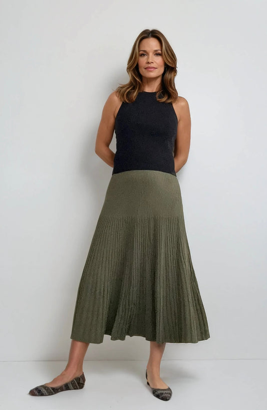 Pleated Knit Skirt