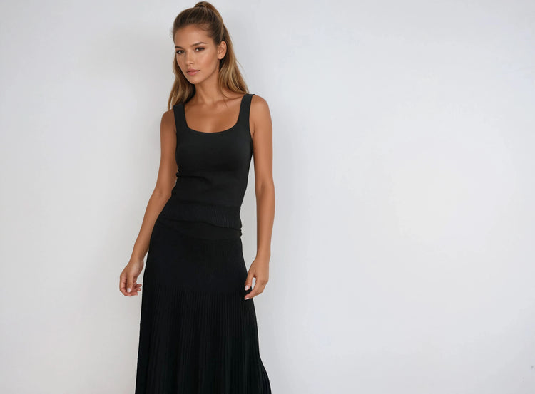 Square Neck Sleeveless Knit Top